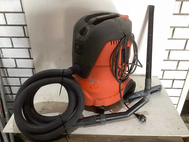 2021 husqvarna wdc 325 l industriële stofzuiger - afbeelding 1 van  2
