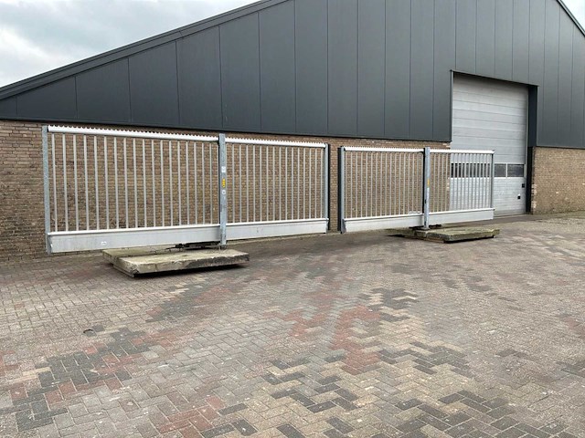 2021 hw productie aluminium schuifpoort 10.00m doorgang - afbeelding 1 van  13