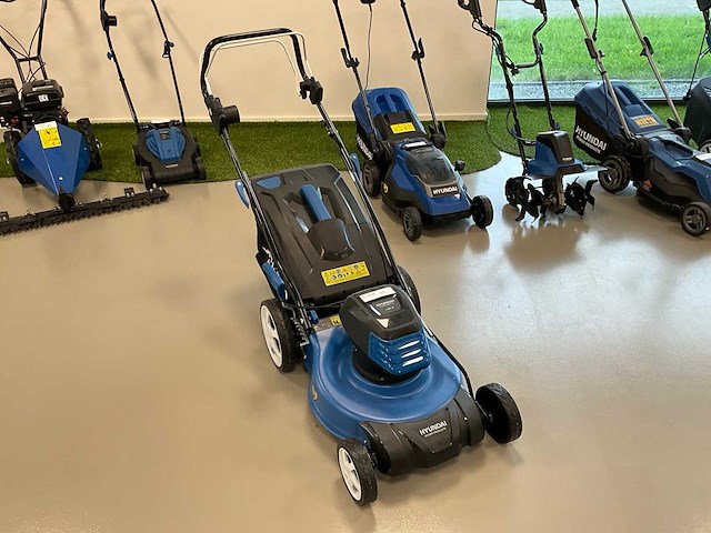 2021 hyundai 57056 grasmaaier - afbeelding 1 van  6