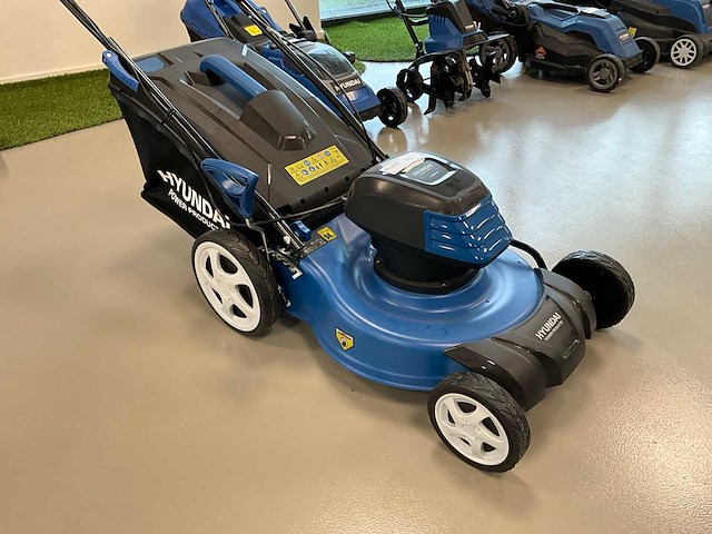 2021 hyundai 57056 grasmaaier - afbeelding 3 van  6
