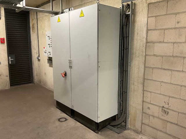 2021 inductotherm vip inductieoven - afbeelding 134 van  140