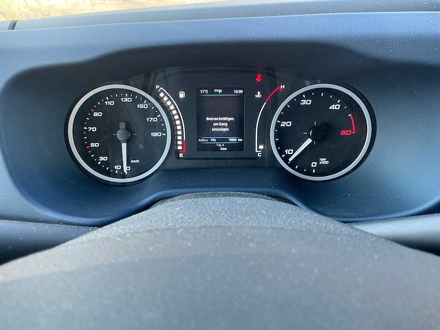 2021 iveco 35-160 hi matic daily bedrijfswagen open laadbak - afbeelding 35 van  42