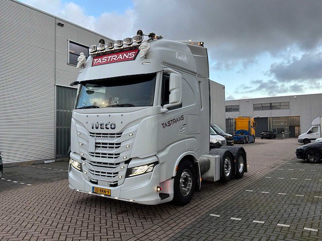 2021 iveco s-way p570 opleggertrekker (33-brn-9) - afbeelding 1 van  36