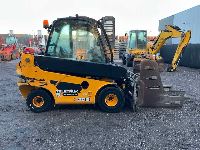 2021 jcb 30g2wd log teletruck - afbeelding 42 van  44