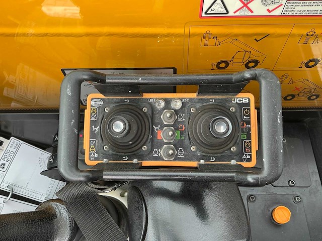 2021 jcb 555p-210r roterende verreiker met uitrusting - afbeelding 43 van  87