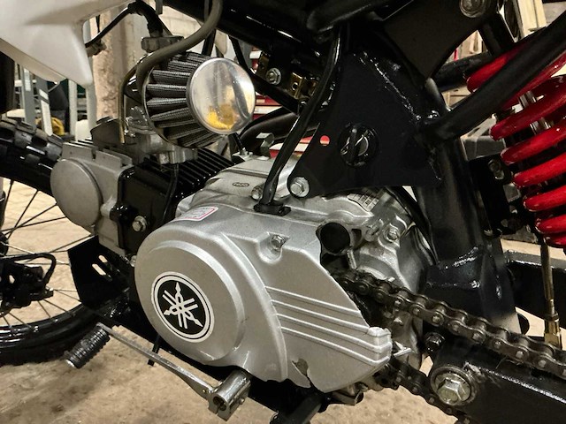 2021 jinhua motorfiets - afbeelding 13 van  15