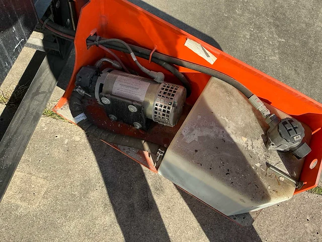 2021 jlg r2632 hoogwerker - afbeelding 15 van  31