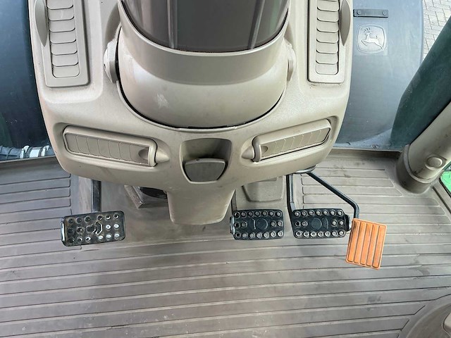 2021 john deere 6230r vierwielaangedreven landbouwtractor - afbeelding 18 van  43