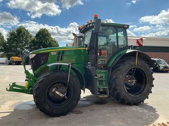 2021 john deere 6230r vierwielaangedreven landbouwtractor - afbeelding 2 van  43