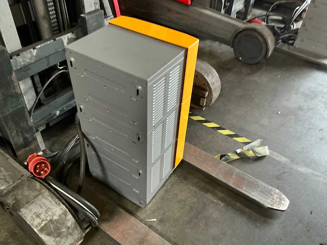 2021 jungheinrich etv216i reach truck - afbeelding 6 van  19