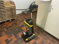 2021 kärcher br 30/4 c bp schrobzuigmachine - afbeelding 3 van  5