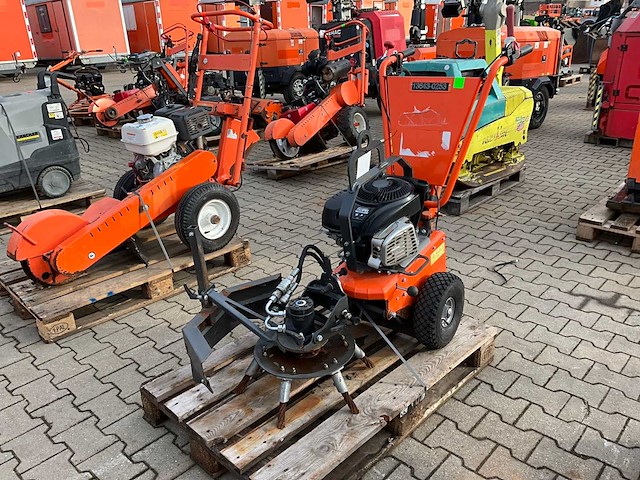 2021 kersten weedo ii onkruidborstelmachine - afbeelding 1 van  14