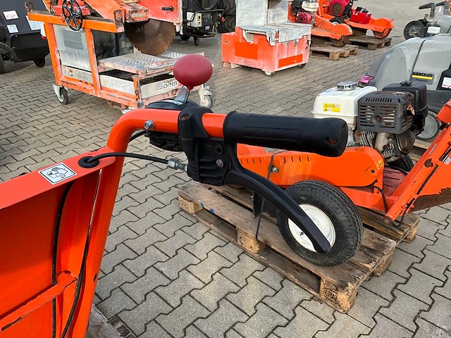 2021 kersten weedo ii onkruidborstelmachine - afbeelding 11 van  14