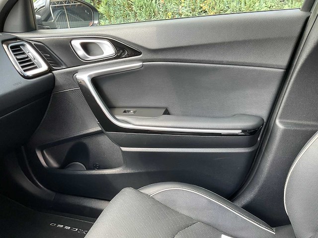 2021 kia xceed 1.6 gdi phev executive line personenauto - afbeelding 21 van  40