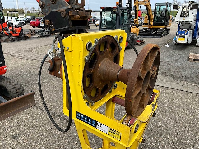 2021 kobus ks400 pipe puller - afbeelding 9 van  18