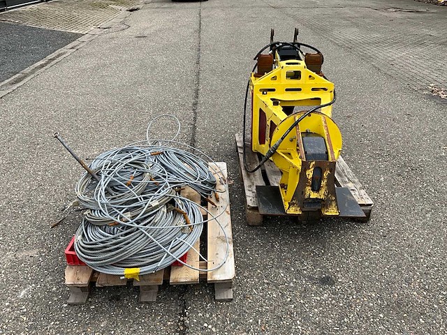 2021 kobus ks400 pipe puller - afbeelding 13 van  18