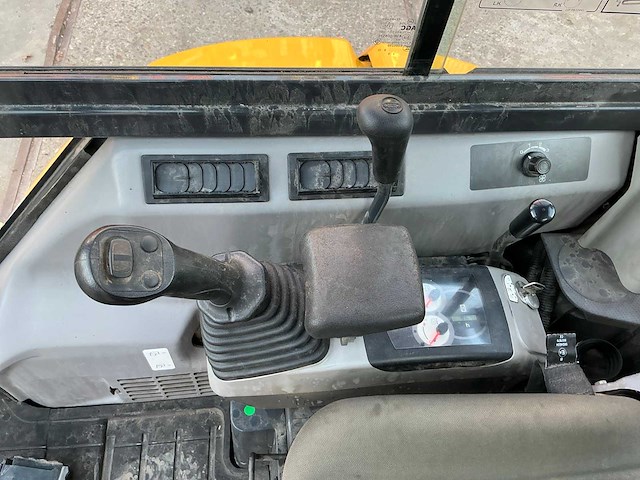 2021 komatsu pc26mr minigraafmachine - afbeelding 20 van  39