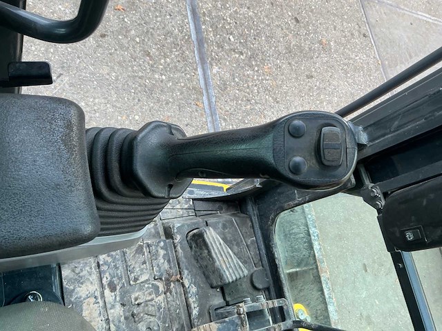 2021 komatsu pc26mr minigraafmachine - afbeelding 24 van  39