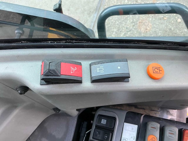 2021 komatsu pc26mr minigraafmachine - afbeelding 26 van  39