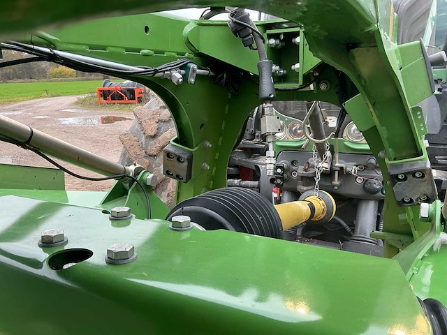 2021 krone easycut f 320 cv / easycut b 1000 cv triple maaier met maaidekken - afbeelding 23 van  53