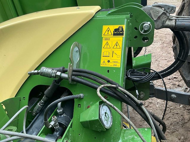 2021 krone easycut f 320 cv / easycut b 1000 cv triple maaier met maaidekken - afbeelding 40 van  53