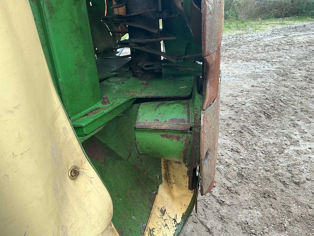 2021 krone easycut f 320 cv / easycut b 1000 cv triple maaier met maaidekken - afbeelding 49 van  53