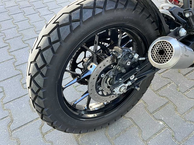 2021 ktm 390 adventure motorfiets - afbeelding 7 van  7