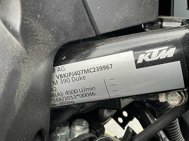 2021 ktm duke 390 motorfiets - afbeelding 6 van  14