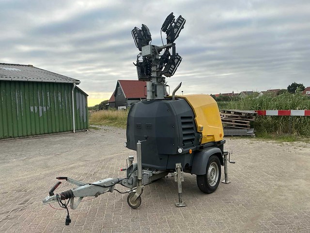 2021 kubota hilight h6+ bouwlamp - afbeelding 3 van  23