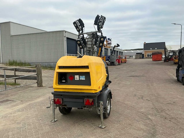 2021 kubota hilight h6+ bouwlamp - afbeelding 21 van  23