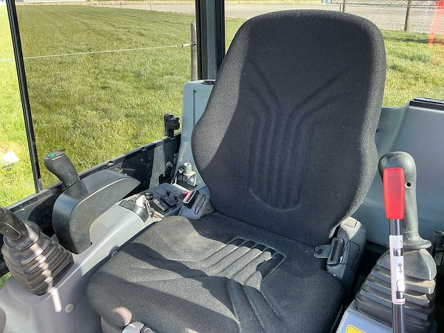 2021 kubota kx019-4 minigraafmachine - afbeelding 15 van  32