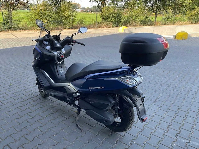 2021 kymco - downtown 350 - motorcycle - afbeelding 7 van  12
