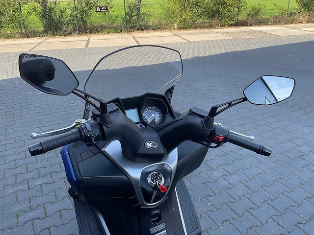 2021 kymco - downtown 350 - motorcycle - afbeelding 2 van  12