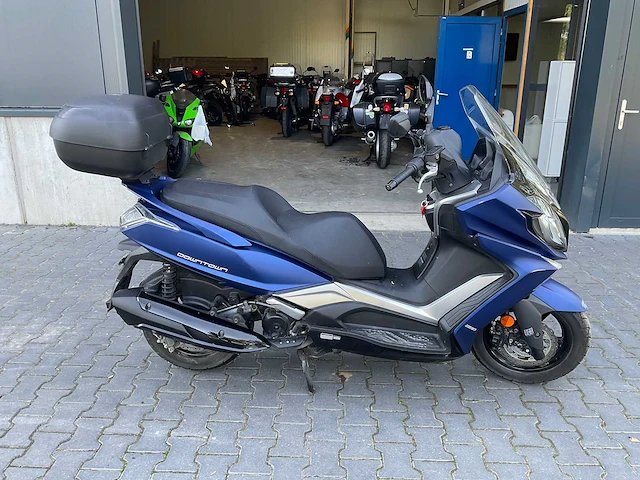 2021 kymco - downtown 350 - motorcycle - afbeelding 10 van  12