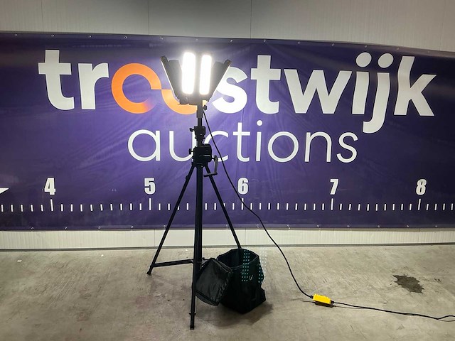 2021 lunar 360 lichtmast ip65 ongebruikt - afbeelding 1 van  8