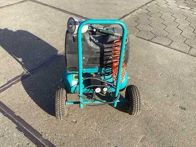 2021 makita ac 240 luchtcompressor - afbeelding 2 van  3