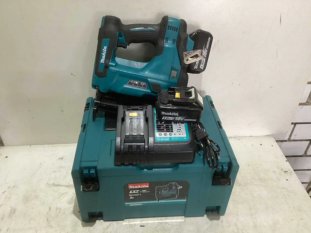 2021 makita dbn500 accutacker - afbeelding 1 van  3