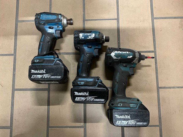 2021 makita dtd153/171/172 accu slagschroevendraaier (3x) - afbeelding 1 van  2