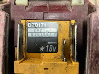 2021 makita dtd171 accu slagschroevendraaier (2x) - afbeelding 4 van  4