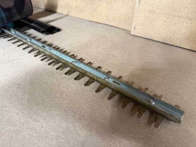 2021 makita duh483 accu-heggenschaar 480 mm - afbeelding 4 van  5