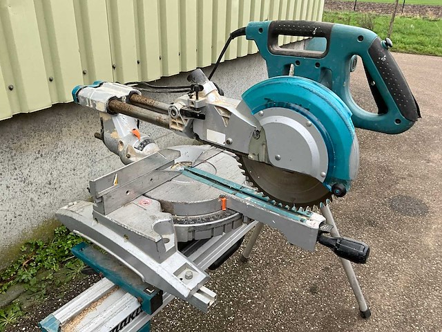 2021 makita ls1018l radiaalafkortzaagmachine - afbeelding 4 van  7