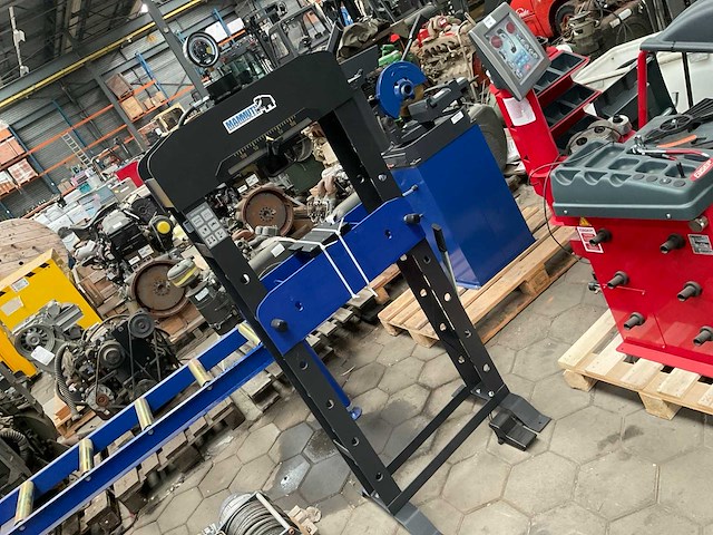 2021 mammuth sp30xham werkplaatspers - afbeelding 1 van  7