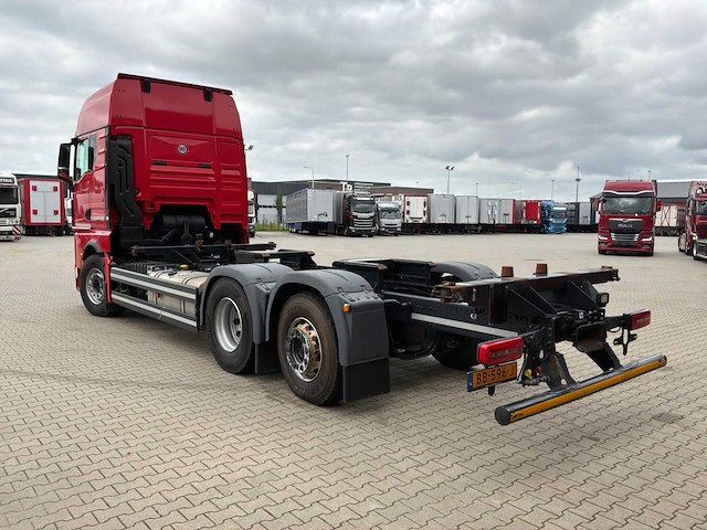 2021 man tgx26.470-bdf vrachtwagen met bdf-opbouw - afbeelding 36 van  37