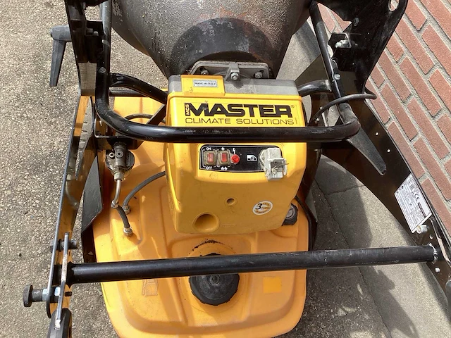 2021 master xl 9 sr heteluchtkanon - afbeelding 2 van  4