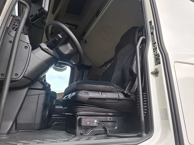 2021 mercedes-benz actros 1845 4x2 bigspace vrachtwagen - afbeelding 26 van  27