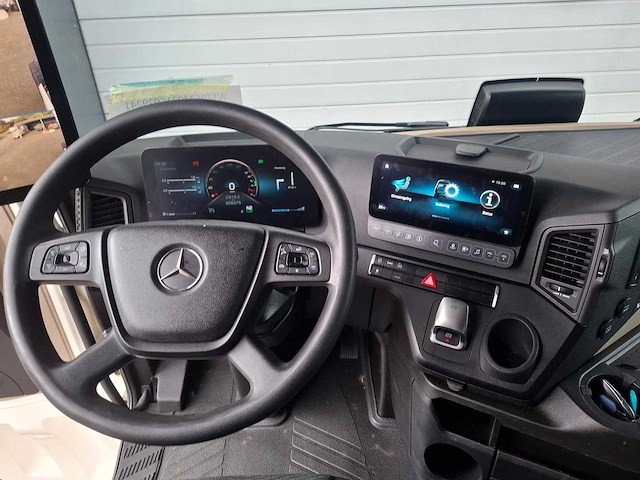 2021 mercedes-benz actros 1845 4x2 bigspace vrachtwagen - afbeelding 27 van  27