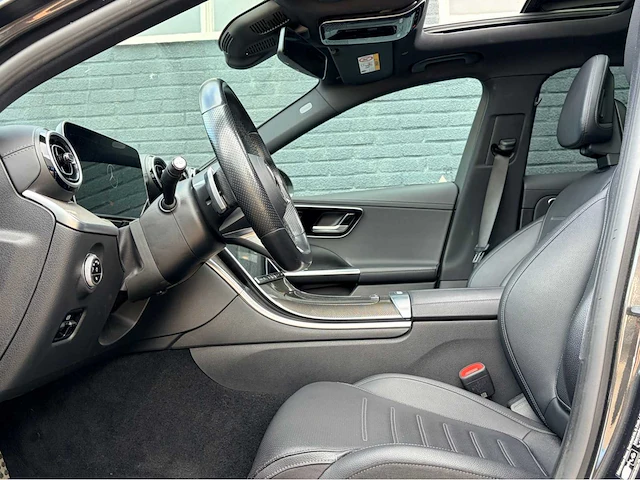 2021 mercedes-benz c-klasse amg panoramadak personenauto - afbeelding 20 van  21