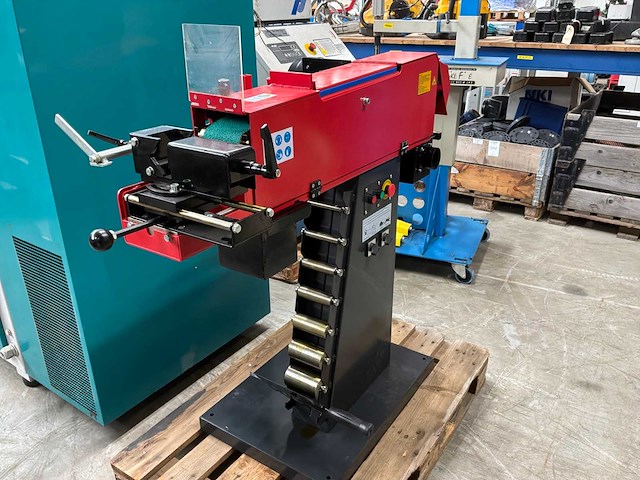 2021 mh100 pijpuitslijpmachine - afbeelding 2 van  8