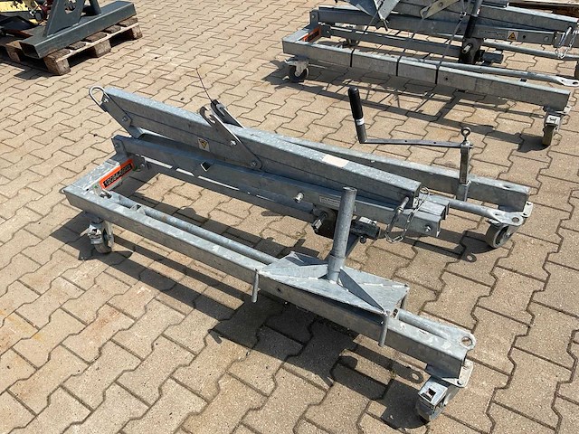2021 muba kal 275 krachtarmlift / montagelift - afbeelding 1 van  8