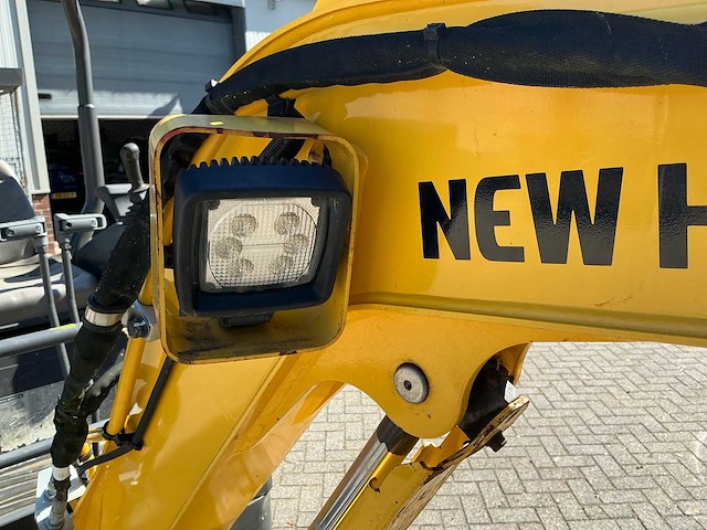 2021 new holland e17c minigraafmachine – uitschuifbare rupsen – snelwissel - afbeelding 13 van  21